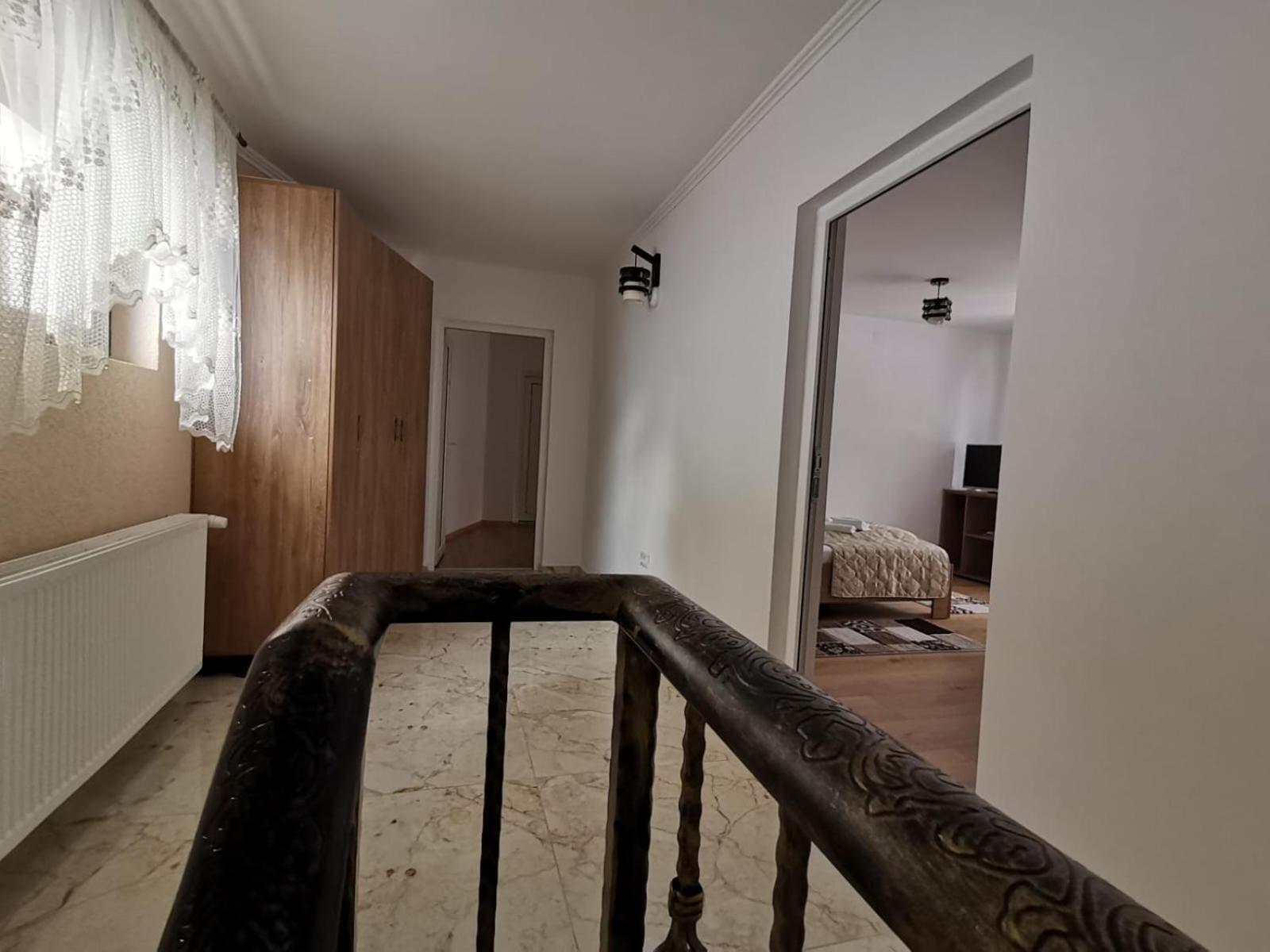 Casa Dana Olteanu Hotel Moeciu De Sus Exterior photo